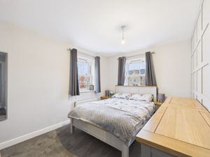 Photo 5- click for photo gallery